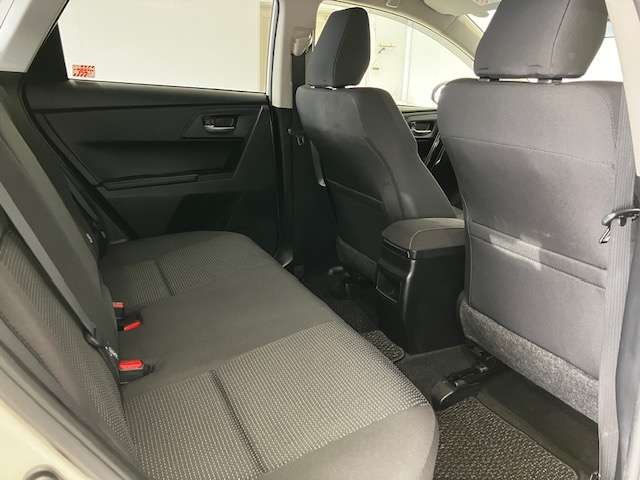 トヨタ オーリス １．５ １５０Ｘ Ｓパッケージ ４ＷＤ H28年 (北海道) 99