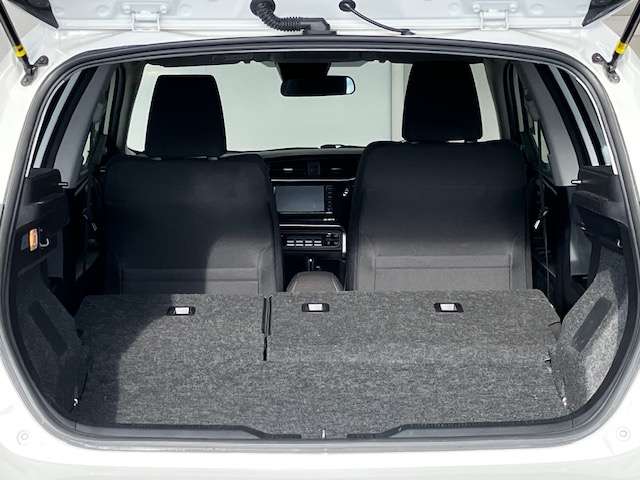 トヨタ オーリス １．５ １５０Ｘ Ｓパッケージ ４ＷＤ H28年 (北海道) 99