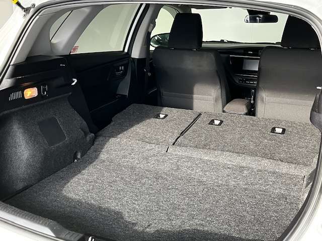 トヨタ オーリス １．５ １５０Ｘ Ｓパッケージ ４ＷＤ H28年 (北海道) 99