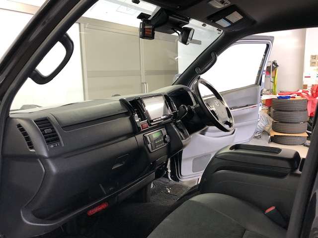 トヨタ ハイエースバン ２．８ スーパーＧＬ ダークプライムＩＩ ロングボディ ディーゼルターボ ４ＷＤ R2年 (北海道) 99