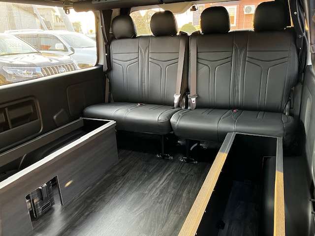 トヨタ ハイエースワゴン ２．７ ＧＬ ロング ミドルルーフ ４ＷＤ R1年 (北海道) 99