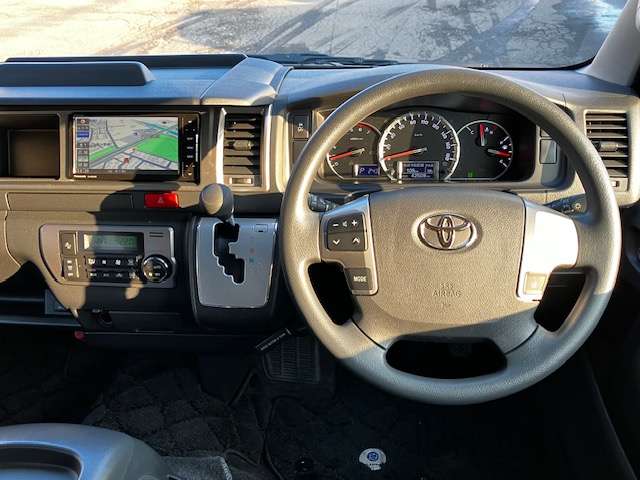 トヨタ ハイエースワゴン ２．７ ＧＬ ロング ミドルルーフ ４ＷＤ R1年 (北海道) 99