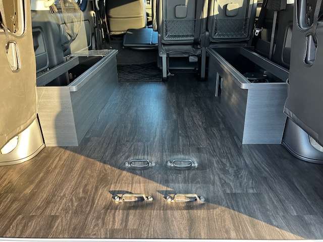 トヨタ ハイエースワゴン ２．７ ＧＬ ロング ミドルルーフ ４ＷＤ R1年 (北海道) 99