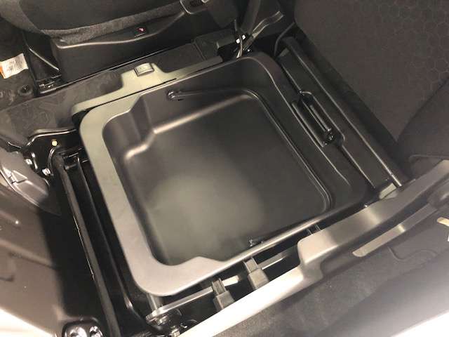 スズキ クロスビー １．０ ハイブリッド ＭＺ ４ＷＤ R1年 (北海道) 99