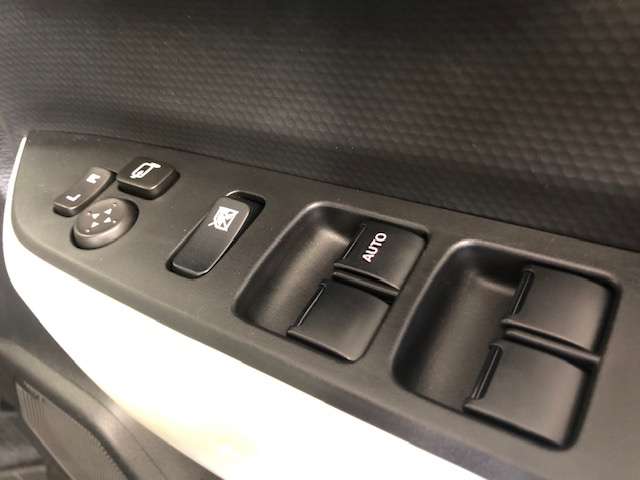 スズキ クロスビー １．０ ハイブリッド ＭＺ ４ＷＤ R1年 (北海道) 99