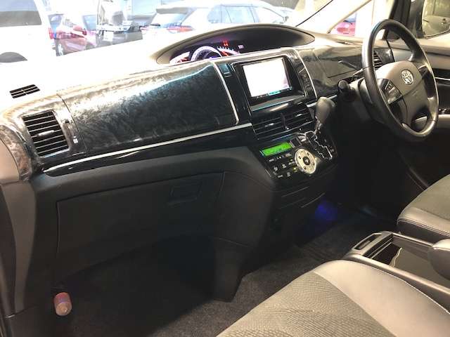 トヨタ エスティマ ２．４ アエラス ４ＷＤ H25年 (北海道) 99