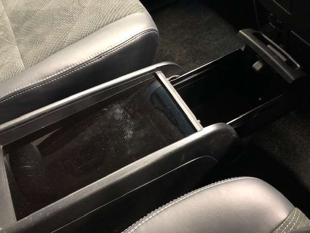 トヨタ エスティマ ２．４ アエラス ４ＷＤ H25年 (北海道) 99