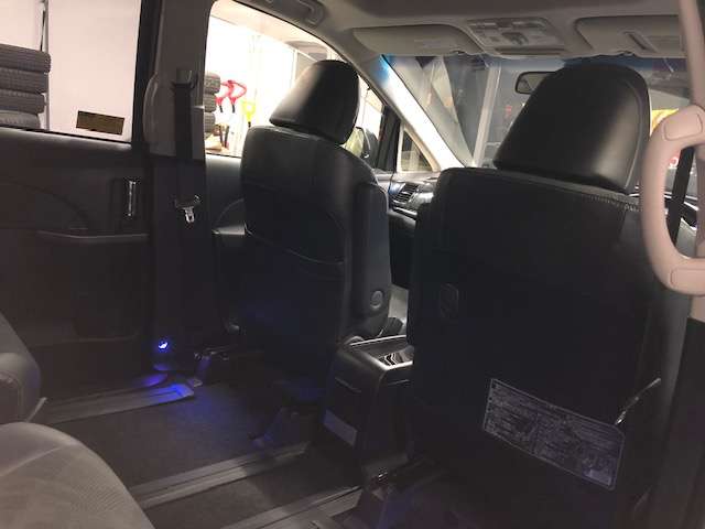 トヨタ エスティマ ２．４ アエラス ４ＷＤ H25年 (北海道) 99