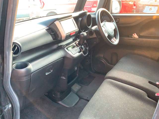 ホンダ Ｎ　ＢＯＸ ６６０ Ｇ Ｌパッケージ H26年 (九州・沖縄) 99