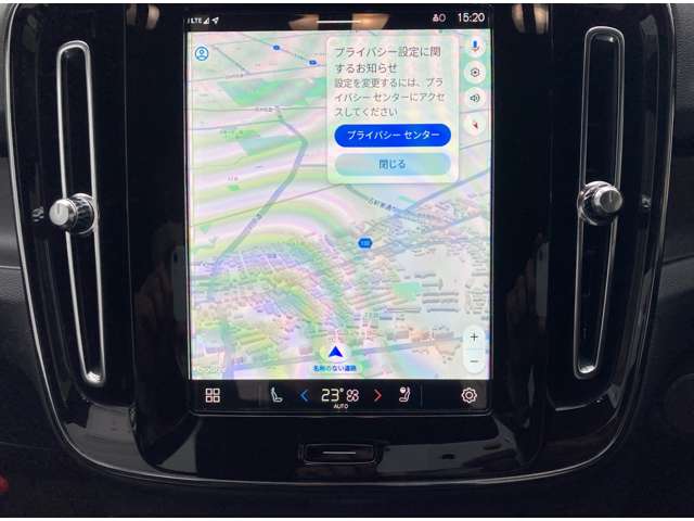 ボルボ ＸＣ４０リチャージ プラス シングルモーター R4年 (関東) 99