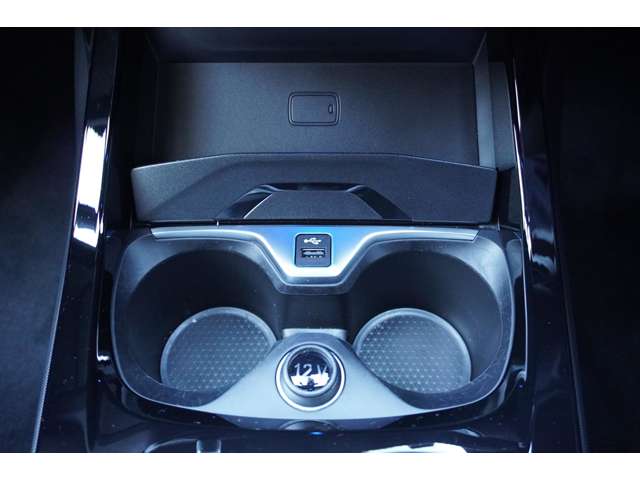 ＢＭＷ １シリーズ １１８Ｄ Ｍスポーツ ディーゼルターボ R6年 (近畿) 99