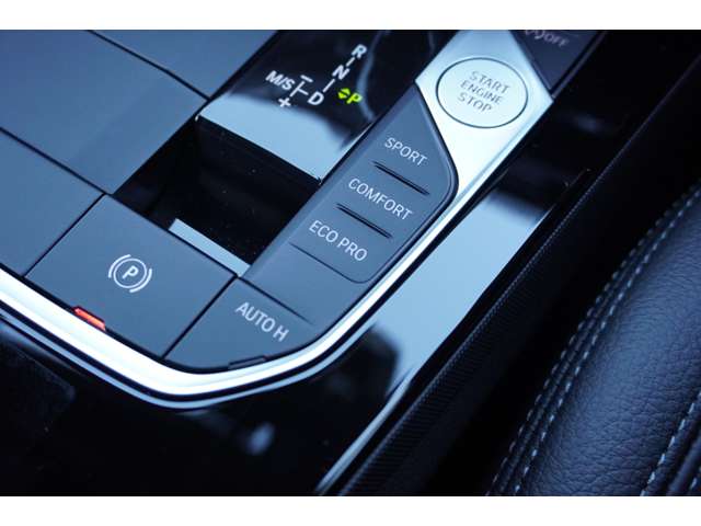 ＢＭＷ １シリーズ １１８Ｄ Ｍスポーツ ディーゼルターボ R6年 (近畿) 99