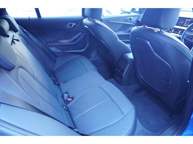 ＢＭＷ １シリーズ １１８Ｄ Ｍスポーツ ディーゼルターボ R6年 (近畿) 99