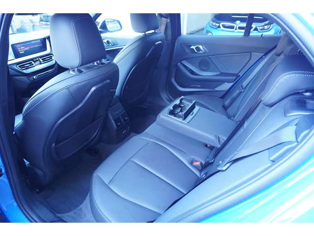 ＢＭＷ １シリーズ １１８Ｄ Ｍスポーツ ディーゼルターボ R6年 (近畿) 99