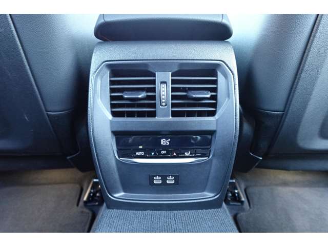 ＢＭＷ ３シリーズ ３２０Ｉ Ｍスポーツ R6年 (近畿) 99