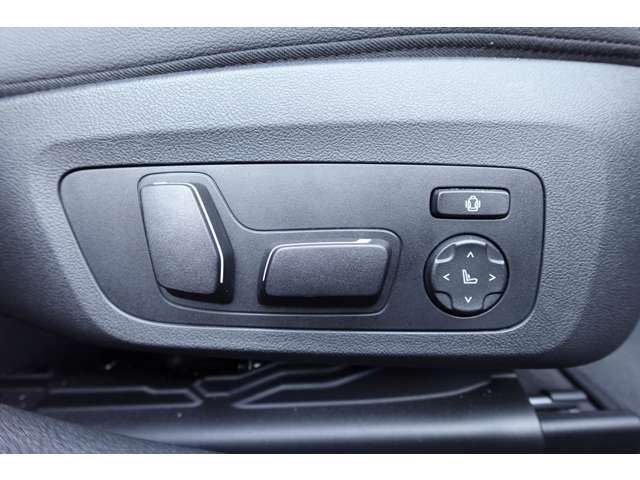 ＢＭＷ ３シリーズ ３２０Ｉ Ｍスポーツ R6年 (近畿) 99