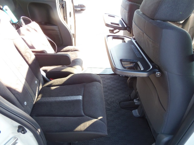 ホンダ Ｎ　ＢＯＸ カスタム ６６０ Ｌ R5年 (東海) 99