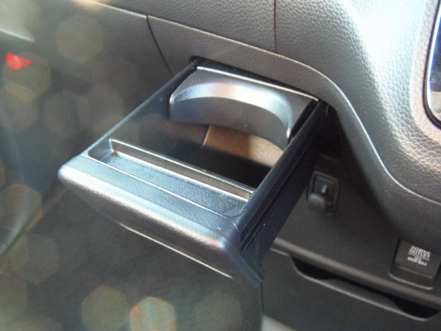 ホンダ Ｎ　ＢＯＸ カスタム ６６０ Ｌ R5年 (東海) 99