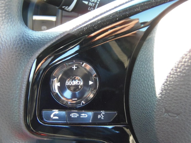 ホンダ Ｎ　ＢＯＸ カスタム ６６０ Ｌ R5年 (東海) 99