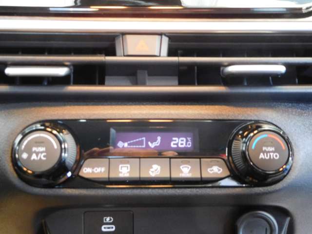 日産 ノートオーラ １．２ Ｇ R6年 (九州・沖縄) 99