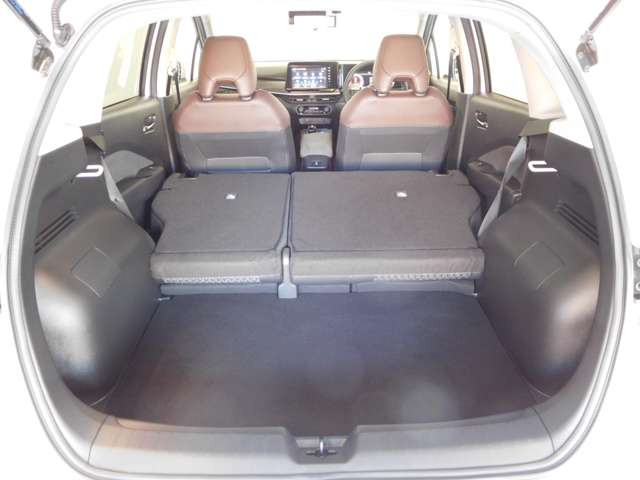 日産 ノートオーラ １．２ Ｇ R6年 (九州・沖縄) 99