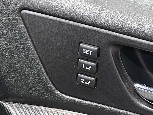 スバル レガシィツーリングワゴン ２．５ Ｉ アイサイト Ｓパッケージ ４ＷＤ H25年 (関東) 99