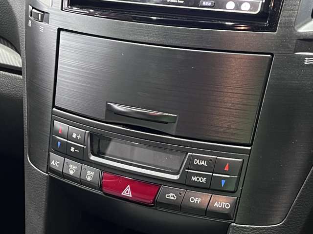 スバル レガシィツーリングワゴン ２．５ Ｉ アイサイト Ｓパッケージ ４ＷＤ H25年 (関東) 99