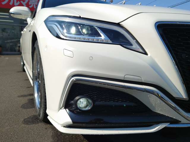 トヨタ クラウン　ハイブリッド ハイブリッド ２．５ ＲＳ アドバンス R1年 (中国) 99