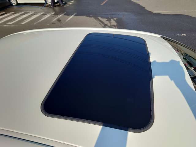 トヨタ クラウン　ハイブリッド ハイブリッド ２．５ ＲＳ アドバンス R1年 (中国) 99