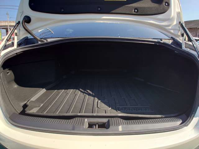 トヨタ クラウン　ハイブリッド ハイブリッド ２．５ ＲＳ アドバンス R1年 (中国) 99