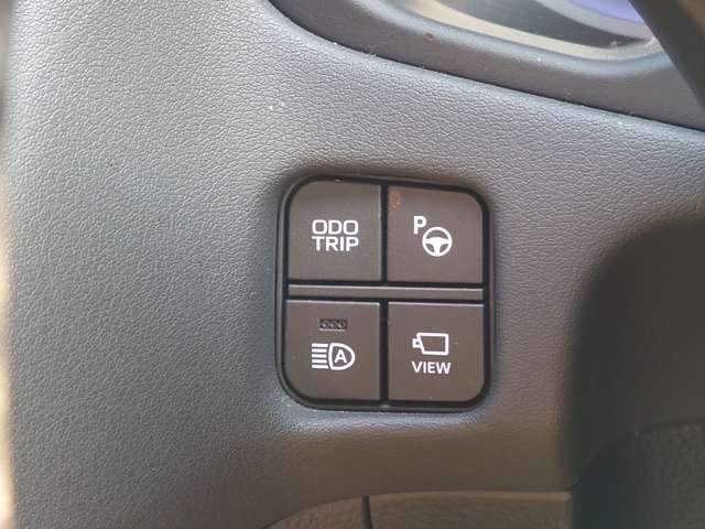 トヨタ クラウン　ハイブリッド ハイブリッド ２．５ ＲＳ アドバンス R1年 (中国) 99