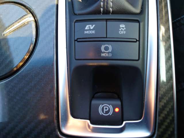 トヨタ クラウン　ハイブリッド ハイブリッド ２．５ ＲＳ アドバンス R1年 (中国) 99