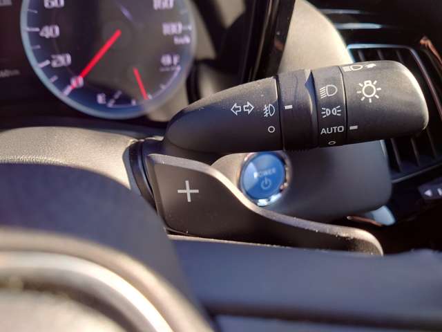 トヨタ クラウン　ハイブリッド ハイブリッド ２．５ ＲＳ アドバンス R1年 (中国) 99