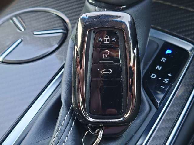 トヨタ クラウン　ハイブリッド ハイブリッド ２．５ ＲＳ アドバンス R1年 (中国) 99