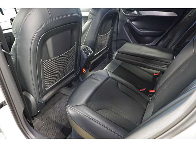 アウディ Ｑ３ ２．０ ＴＦＳＩ クワトロ １８０ＰＳ Ｓラインパッケージ ４ＷＤ H30年 (北海道) 99