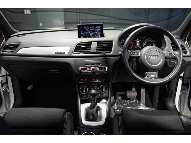 アウディ Ｑ３ ２．０ ＴＦＳＩ クワトロ １８０ＰＳ Ｓラインパッケージ ４ＷＤ H30年 (北海道) 99