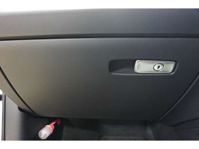 アウディ Ｑ３ ２．０ ＴＦＳＩ クワトロ １８０ＰＳ Ｓラインパッケージ ４ＷＤ H30年 (北海道) 99