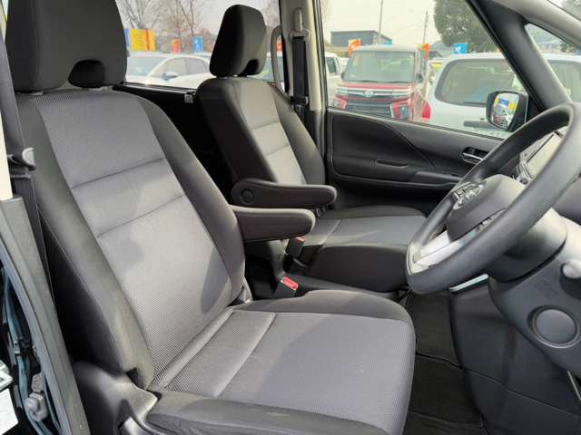 日産 セレナ ２．０ ＸＶ R3年 (九州・沖縄) 99