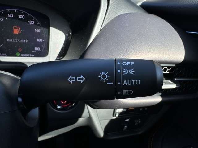 ホンダ ＺＲ－Ｖ ２．０ Ｅ：ＨＥＶ Ｘ R6年 (東海) 99