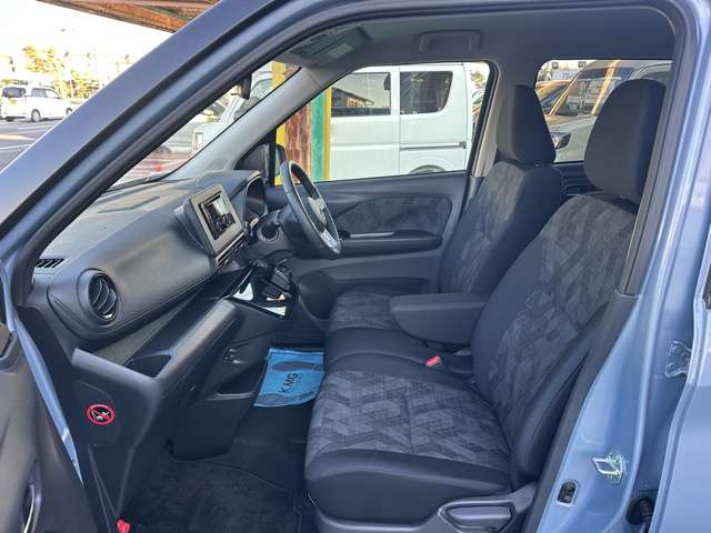 三菱 ｅＫクロス　ＥＶ Ｇ R5年 (東海) 99