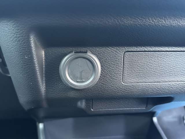 三菱 ｅＫクロス　ＥＶ Ｇ R5年 (東海) 99