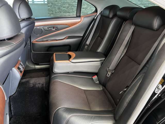 レクサス ＬＳ４６０ バージョンＳＺ H22年 (関東) 99