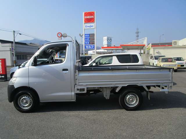 トヨタ タウンエーストラック １．５ ＤＸ シングルジャストロー 三方開 ４ＷＤ H28年 (中国) 99