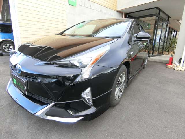 トヨタ プリウス １．８ Ａ H28年 (中国) 99