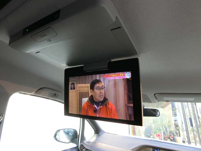 トヨタ ヴォクシー ２．０ ＺＳ H26年 (中国) 99