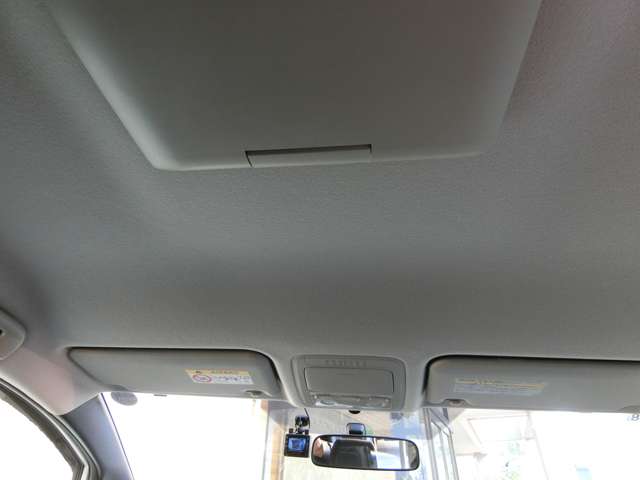 トヨタ ヴォクシー ２．０ ＺＳ H26年 (中国) 99