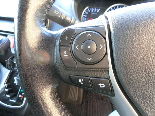 トヨタ ヴォクシー ２．０ ＺＳ H26年 (中国) 99