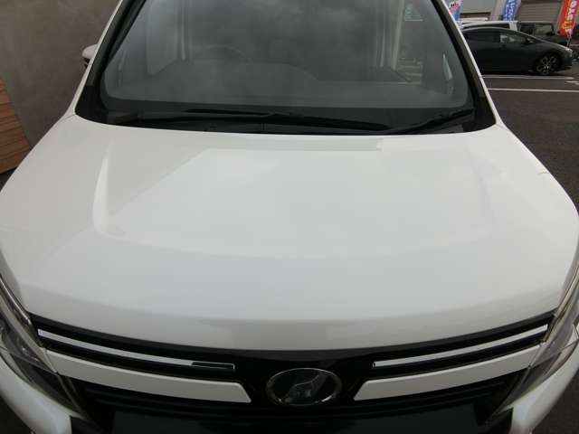 トヨタ ヴォクシー ２．０ ＺＳ H26年 (中国) 99