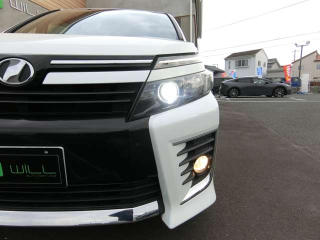 トヨタ ヴォクシー ２．０ ＺＳ H26年 (中国) 99