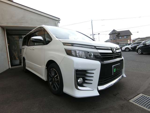 トヨタ ヴォクシー ２．０ ＺＳ H26年 (中国) 99